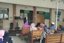 Istri-Istri Ramai Cerai Gugat Suami, Marlina: Pandemi, Malah Sibuk Ngurusin Ayam - JPNN.com