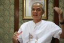 Puji Gibran dan Bobby Nasution, Ganjar: Hati-Hati, Jangan Sampai Pejabat Minta Parsel - JPNN.com