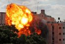 Israel Serang Tiga Bangunan, 26 Orang Tewas - JPNN.com