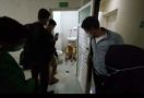 2 Pemuda Simpan Setengah Kilogram Sabu-Sabu Dalam Perut, Lihat, Endingnya Begini - JPNN.com