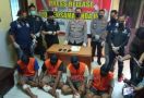 Mengaku Polisi, 4 Maling Motor Ditembak, Selamat Datang di Kantor - JPNN.com