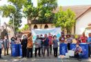 Rapel Sosialisasikan dan Beri Pelatihan Pemilihan Bahan Daur Ulang Sampah - JPNN.com
