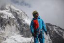3 Rekor Pendakian Gunung Everest Pecah, Nomor 3 Mengharukan - JPNN.com