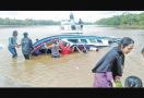 Speedboat Bawa 30 Penumpang Terbalik, 5 Orang Meninggal Dunia, Turut Berduka - JPNN.com
