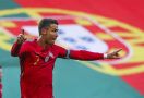 Portugal Hajar Makedonia Utara, Cristiano Ronaldo Samai Rekor Sensasional Lionel Messi - JPNN.com