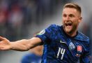 Bek Inter Milan Bawa Slovakia Ungguli Polandia - JPNN.com