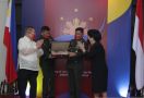 Filipina Beri Gelar Kehormatan kepada Mendiang Harry Sinyo Sarundajang - JPNN.com