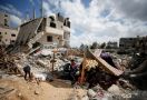 Gaza Dibom Israel, Pria Ini Relakan Rumahnya Dihancurkan untuk Selamatkan Tetangga - JPNN.com