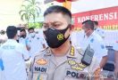 Bripka RHL Oknum Polisi Pencabul Istri Tahanan Polsek Kutalimbaru Dipecat - JPNN.com