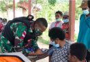 Mama Elyana Terharu Melihat Perbuatan Mulia TNI di Perbatasan Papua - JPNN.com