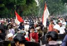 Lihat, Massa Pendukung Habib Rizieq Membeludak, 200 Orang Ditangkap - JPNN.com