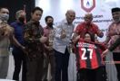 Kehilangan Ketua Dewan Pembina, Persipura Bakal Obrolkan Jersi 27 Rachmawati - JPNN.com
