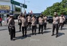 Komjen Arief Sidak Petugas di Pos Pengendalian PPKM Darurat Bundaran Waru - JPNN.com