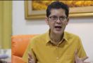 Dokter Boyke Ungkap Posisi Enak untuk Wanita Hamil Saat Bermain Cinta - JPNN.com