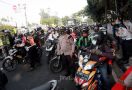 Praka Izroi Gajah Hendak Apel Paspampres, Diadang Polisi di Daan Mogot, Kombes Ady Bereaksi Cepat - JPNN.com
