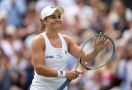 Jadi Juara Wimbledon 2021, Ashleigh Barty Menangis Lalu Memanjat Tribune - JPNN.com