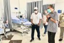 Pertamina Pantau Kesiapan Pertamedika di RS Darurat Covid-19 Asrama Haji - JPNN.com
