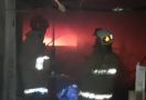 Kebakaran Kantor BPOM, Sempat Ada Ledakan, Ini Penyebabnya - JPNN.com