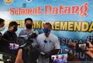 Lukas Enembe Minta Warga Papua Bersiap untuk Lockdown 1 Bulan - JPNN.com