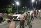 Jangan Kaget, Ada Petugas Gabungan di Jembatan Suramadu Sisi Surabaya - JPNN.com