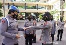 Menjaga Performa, 50 Polwan Polda Gorontalo Menjalani Pemeriksaan Penegakan Ketertiban dan Disiplin - JPNN.com