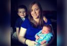 'Dokter bilang bayi saya sudah mati, tapi saya melahirkan seorang anak laki-laki yang sehat' - JPNN.com