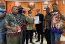 Ketua Komite I DPD RI: Setop Kekerasan di Papua - JPNN.com