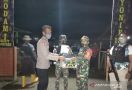 Prajurit TNI Menghentikan Avanza Hitam Berpenumpang 7 Orang, Ya Ampun, Ternyata - JPNN.com