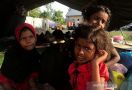 Speedboat yang Ditumpangi 4 Wanita Pengungsi Rohingya Rusak di Tengah Laut - JPNN.com