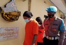 Pengintaian Petugas Bersenjata ke Sebuah Rumah Berlangsung Dramatis - JPNN.com