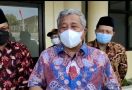 M Nuh Jelaskan Alasan Ketum MUI Kiai Miftachul Akhyar Dirujuk ke Surabaya, Mohon Doanya - JPNN.com