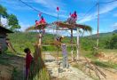 Semarakkan HUT ke-76 RI, Warga Papua Kompak Hiasi Kampungnya Masing-masing - JPNN.com