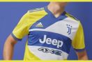 Begini Tampilan Jersei Ketiga Juventus yang Bergaya Retro - JPNN.com