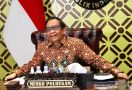 Kabar Terbaru dari Mahfud MD Setelah MK Memutuskan UU Ciptaker Inkonstitusional - JPNN.com