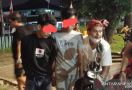 Gerak-gerik 2 Remaja Ini Membuat Polisi Curiga, Melawan, Langsung Digeledah - JPNN.com