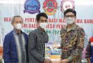 Pertamina Salurkan Beasiswa Kepada 30 Pemuda di Indramayu - JPNN.com