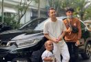 Intip Spesifikasi Mobil Ucok Baba yang Dibelikan Raffi Ahmad - JPNN.com