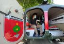 TNI Mengerahkan Kendaraan Tempur Tank Ambulans untuk Vaksinasi  - JPNN.com