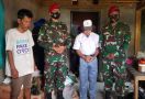 Seorang Bapak Berjuang Mendapatkan Seragam Sekolah Anak, Kopassus TNI AD Langsung Bergerak - JPNN.com