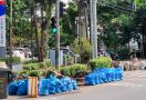 Proyek Galian Kabel Pemkot Bandung Memakan Korban, Pengendara Motor Terluka - JPNN.com