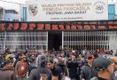 Diduga Buntut Konflik Ormas di Blora, Markas Pemuda Pancasila Jabar Diserang - JPNN.com