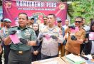 Raup Keuntungan Triliunan Rupiah, 7 Penambang Emas Ilegal di Bandung Dibekuk Polisi - JPNN.com