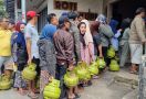 Kebijakan Bahlil Soal Penyaluran Elpiji 3 Kg Dibuat Mendadak, Bikin Rakyat Panik - JPNN.com