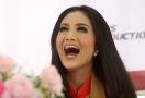 Optimistis Krisdayanti Lolos ke Senayan, Berapa Perolehan Suaranya? - JPNN.com