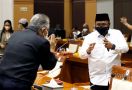 Menag Yaqut: Pemberangkatan Jemaah Umrah Indonesia Jalan Terus - JPNN.com