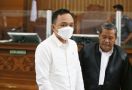 Vonis untuk Bripka Ricky Rizal Lebih Ringan dibanding Hukuman Kuat Ma'ruf - JPNN.com