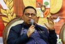 Andalkan Buzzer Medsos, Wajar Prabowo Serang Pers - JPNN.com
