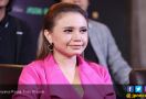 Duh, Mbak Rossa Salah Lirik Lagu Indonesia Raya - JPNN.com
