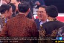 Jokowi dan TKN Parodikan Salam Siap Presiden, Fadli Zon: Mereka Memang Dagelan - JPNN.com