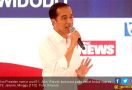 Ketika Jokowi Sambangi Milenial Kendari di Kedai Kopi - JPNN.com